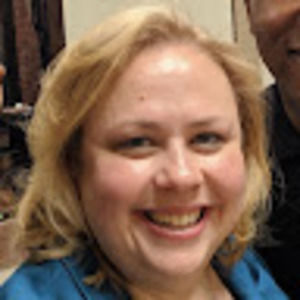 Meet your Posher, Beth e.